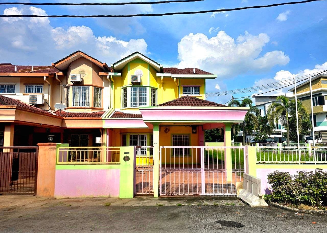 Special Corner Unit Double Storey Terrace Jalan Lebuh Pulau Pinang Taman Bukit - Image 1