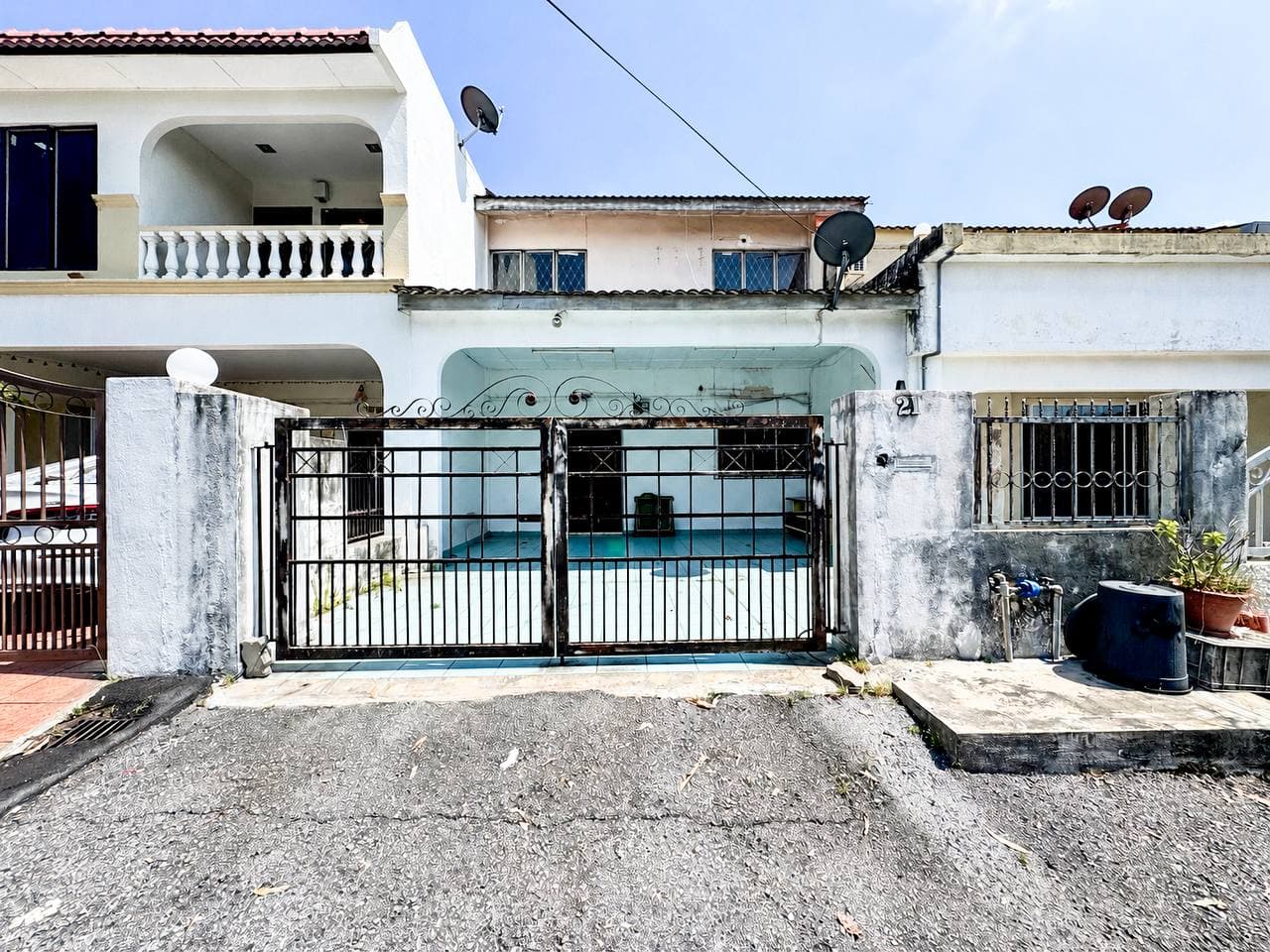 Double Storey House in Taman Melur, Ampang - Image 1