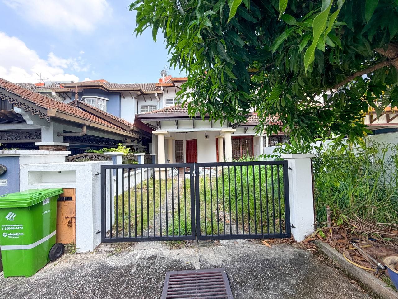 2 Storey Terrace Intermediate Facing Open, Alam Damai Cheras KL - Image 1
