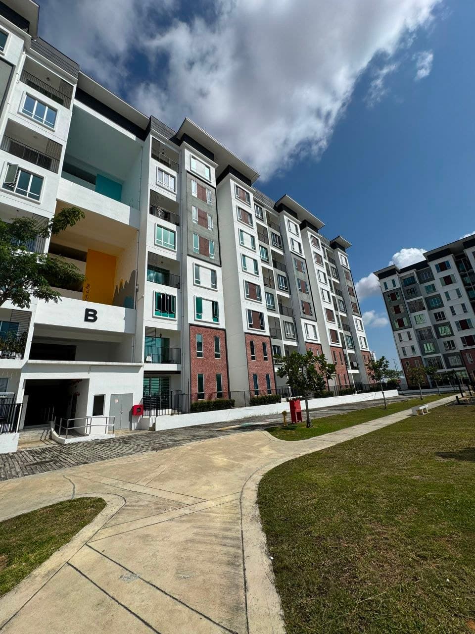 Renovated Single Storey Terrace
