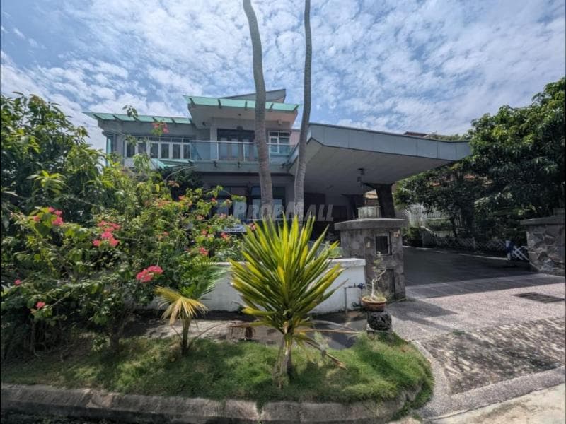 4 Storey Banglo Peridot Precinct Kota Emerald, Rawang - Image 1