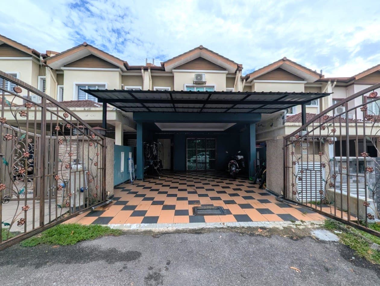 Renovated Teres 2 Tingkat Taman Puncak Saujana, Kajang