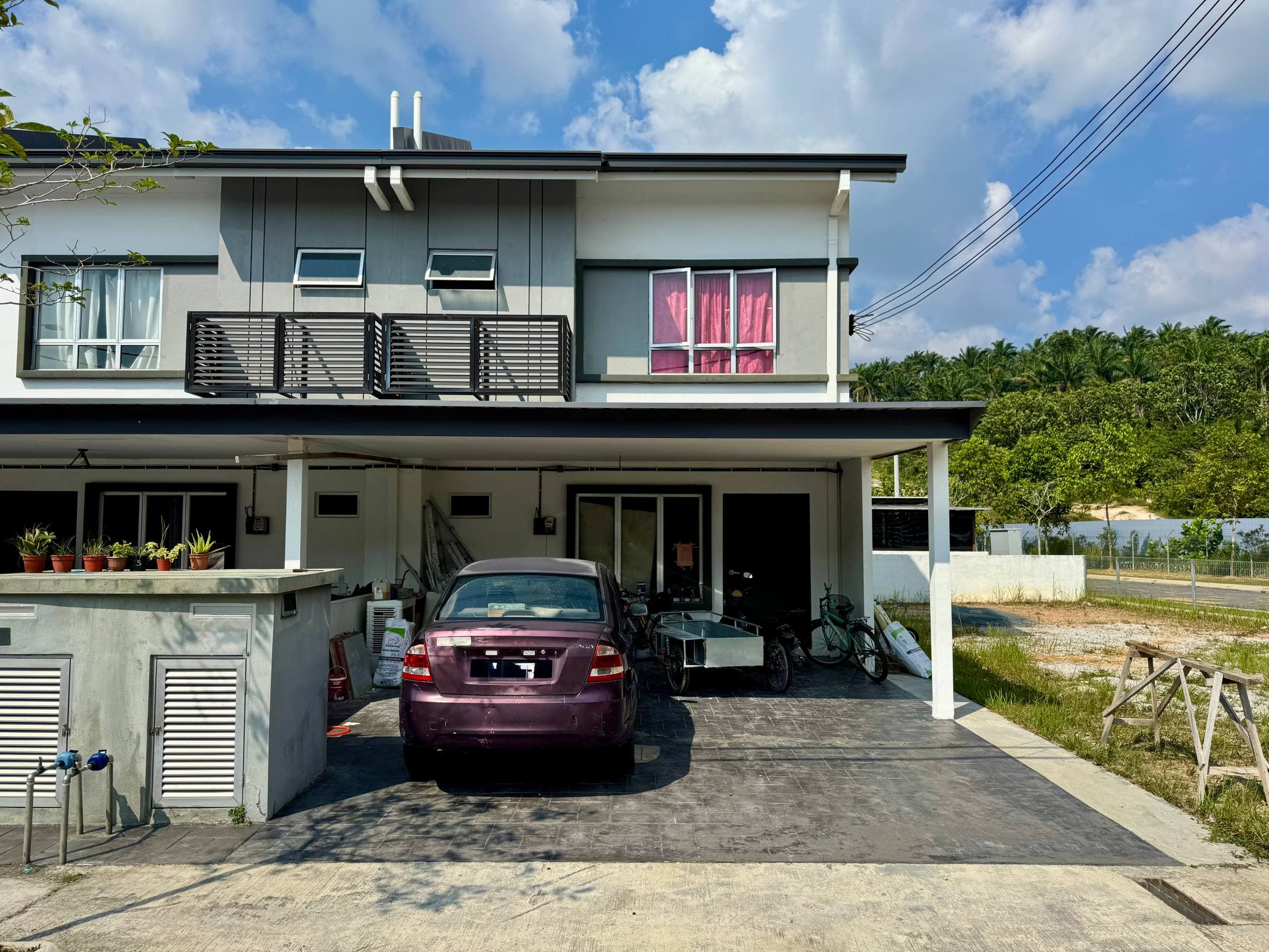 Corner Lot Teres 2-Tingkat with Large Land Rentak Perdana, LBS Alam Perdana