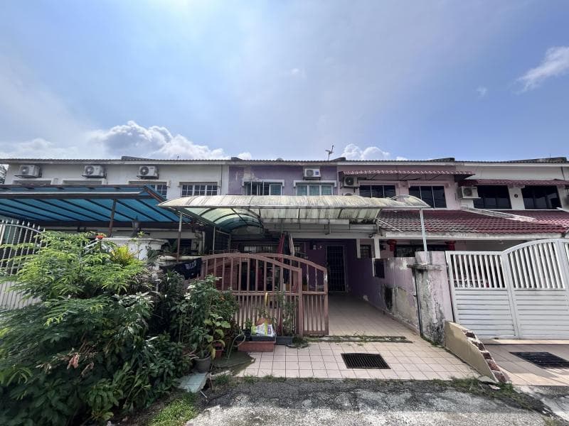 Extended 2 Storey Terrace Taman Kinrara Puchong