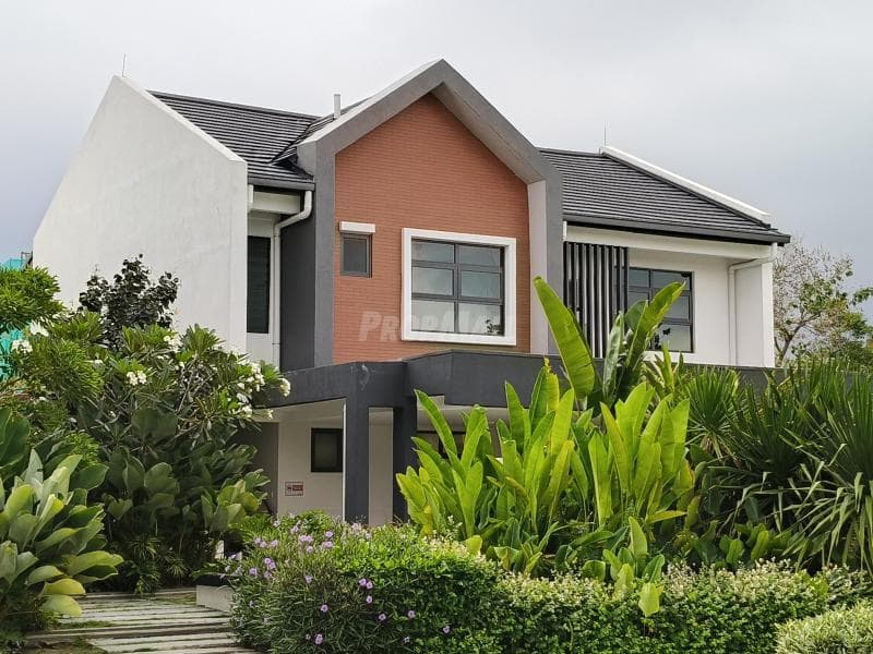 2 Storey Townhouse Cyberjaya near Cyber Hospital