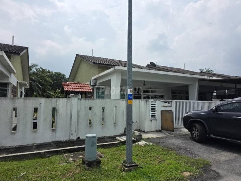 Semi-D Jalan Puyuh, Telok Panglima Garang