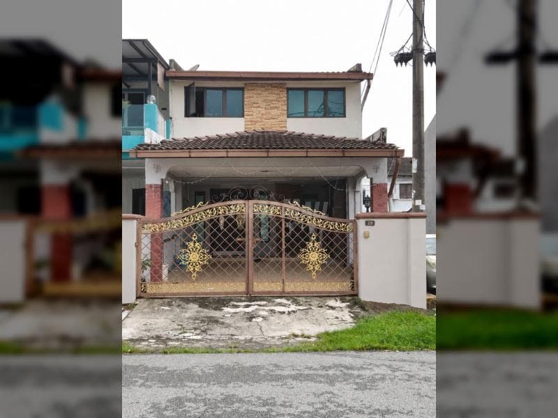Double Storey End Lot Taman Sungai Besi Indah, Seri Kembangan - Image 1