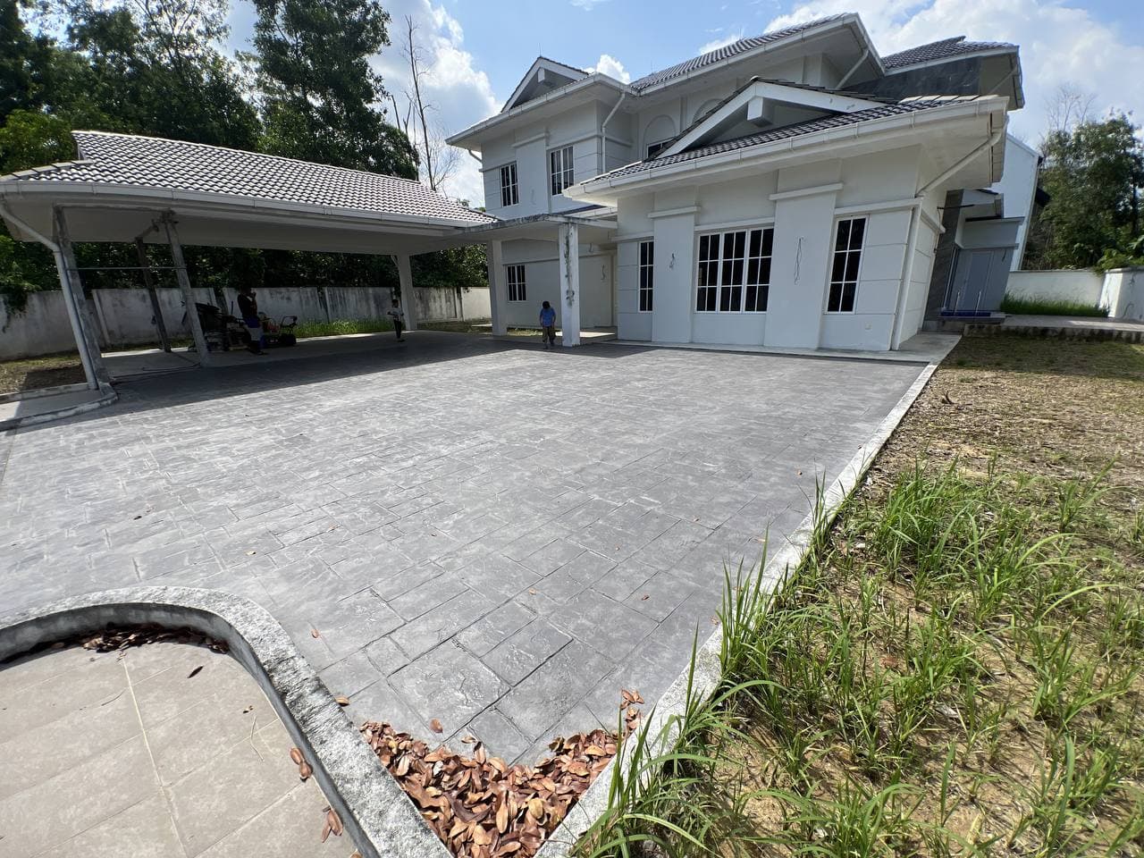 2-Storey Bungalow with Private Swimming Pool Seksyen 9, Bandar Bukit Mahkota,
