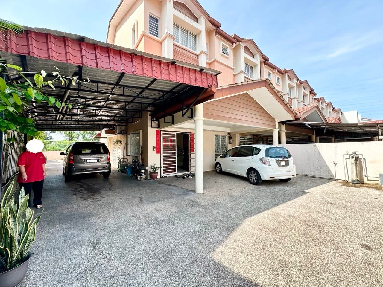 Third Storey Terrace End Lot Taman Bukit Permata, Batu Caves - Image 1
