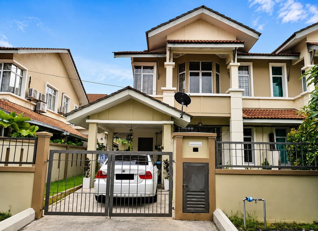 Semi-D Cluster House For Sale