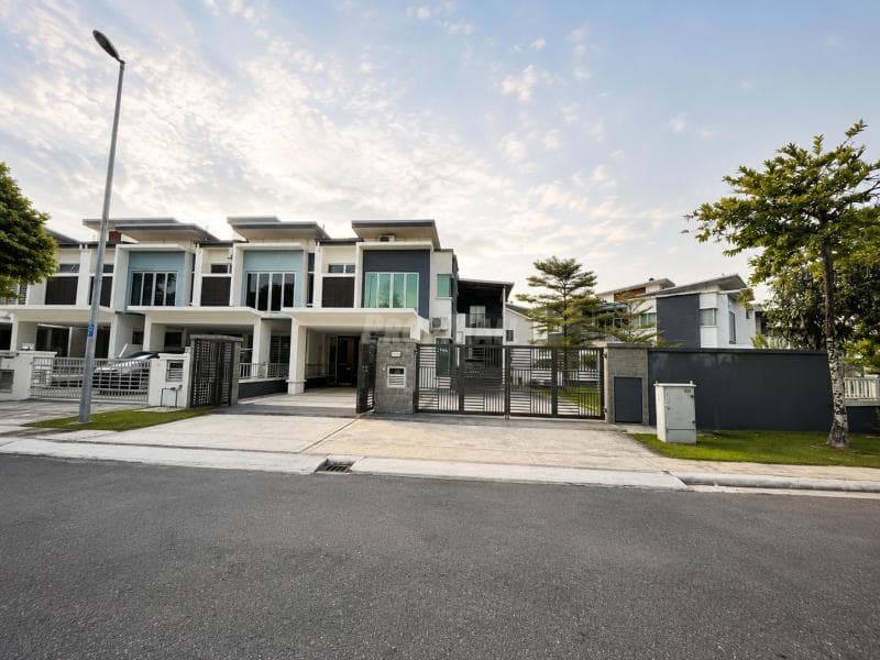 Corner Lot Super Link Freehold Alam Impian, Shah Alam
