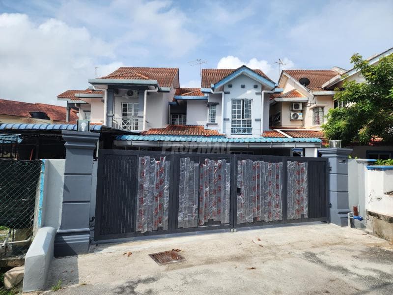 Newly Renovated Extended 2 Storey Terrace Seksyen 7, Bandar Baru Bangi - Image 1