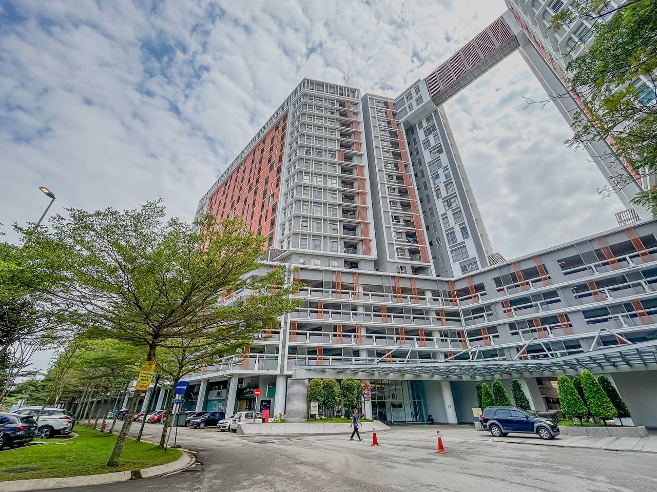 Suria Jelutong Apartment, Bukit Jelutong, Shah Alam