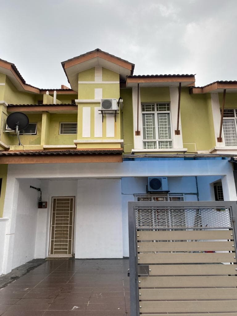Teres 2 Tingkat Kota Puteri, Batu Arang, Rawang
