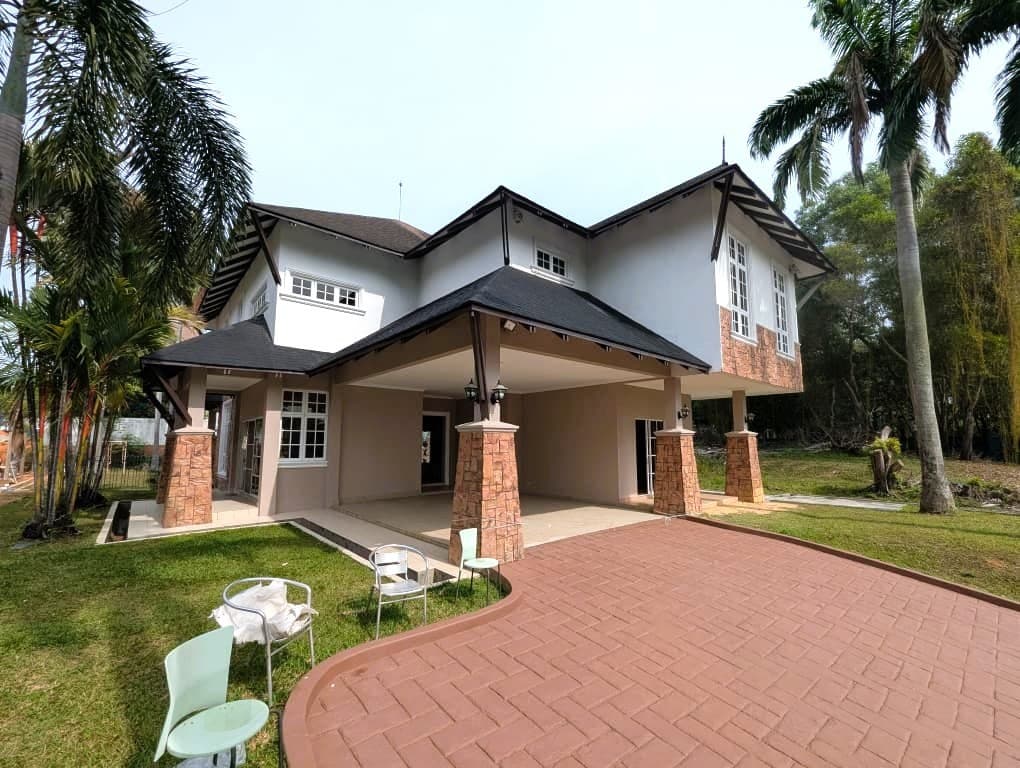 Freehold Banglo 2 Tingkat Perdana Lakeview East, Cyberjaya
