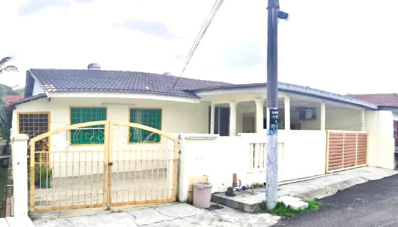 Corner Single Storey Terrace House Bandar Kinrara, Puchong
