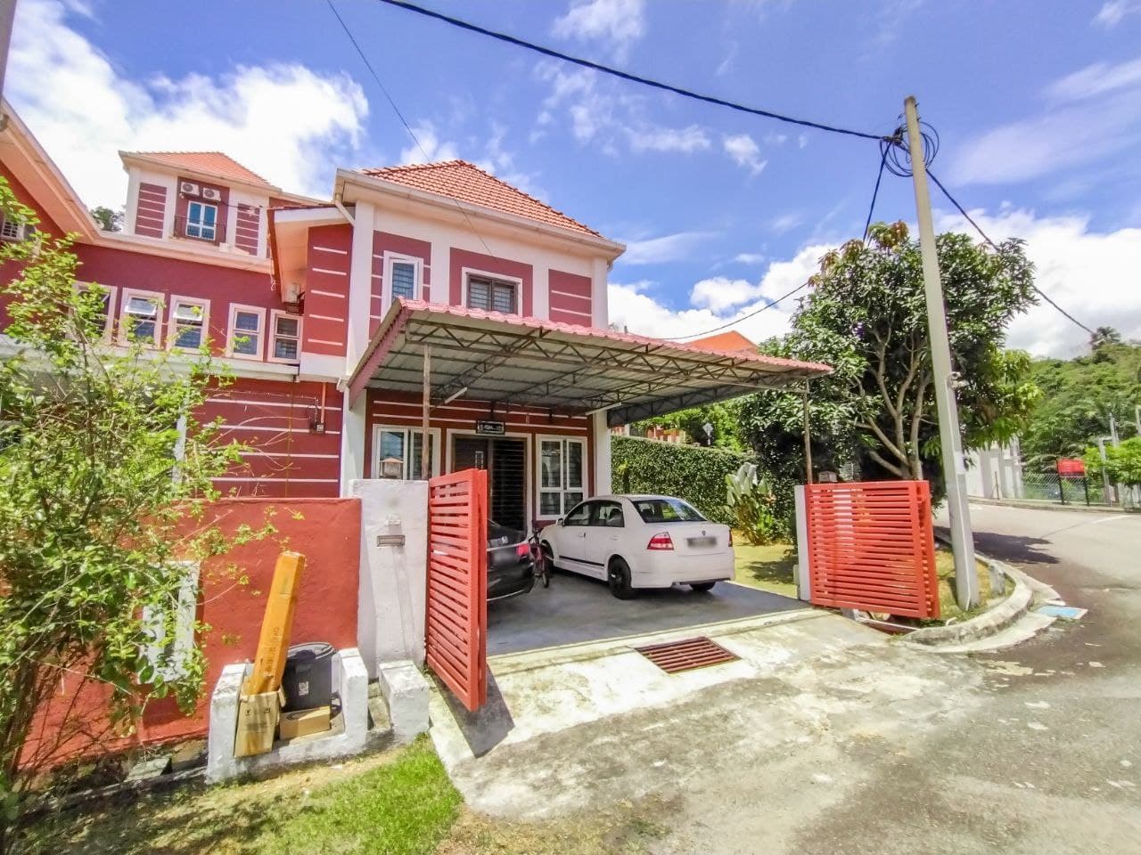 2 Storey Semi D Corner Lot Taman Salak Maju, Salak Tinggi, Sepang - Image 1