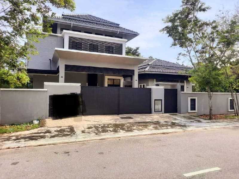 Corner Lot Bungalow Bukit Bayu, Seksyen U10 Shah Alam