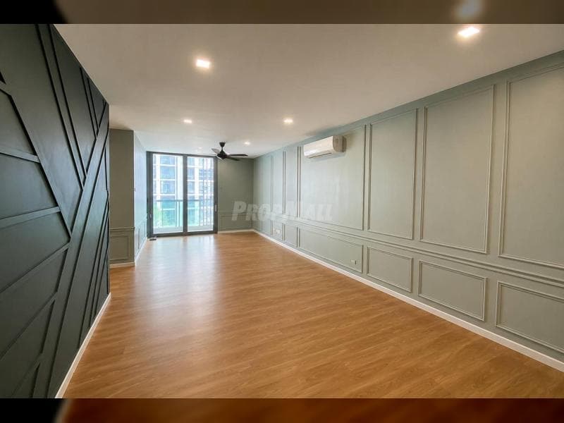 Renovated Lakefront Residence Condominium Cyber 11, Cyberjaya