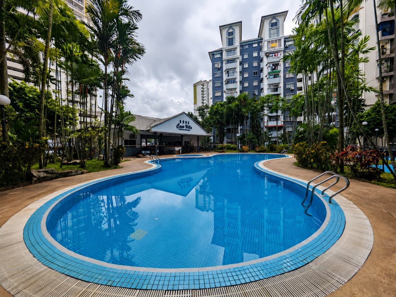Corner Lot Casa Villa Condominium, Taman Berjaya Baru, Kajang