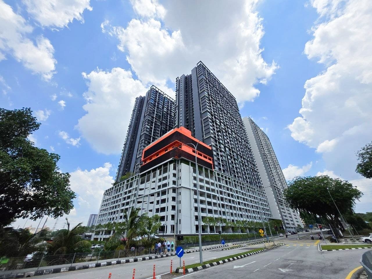 Condominium The Holmes 2, Bandar Tun Razak, Kuala Lumpur - Image 1