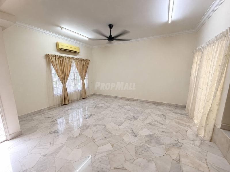 2.5 Storey Terrace Taman Wangsa Baiduri Subang Jaya Non Bumi Lot - Image 1