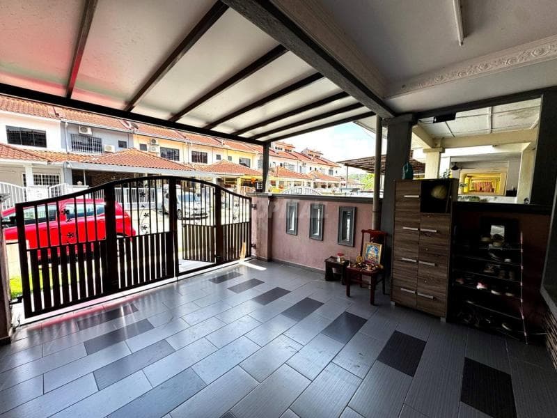 Double Storey House, Villa Heights, Kajang - Image 1
