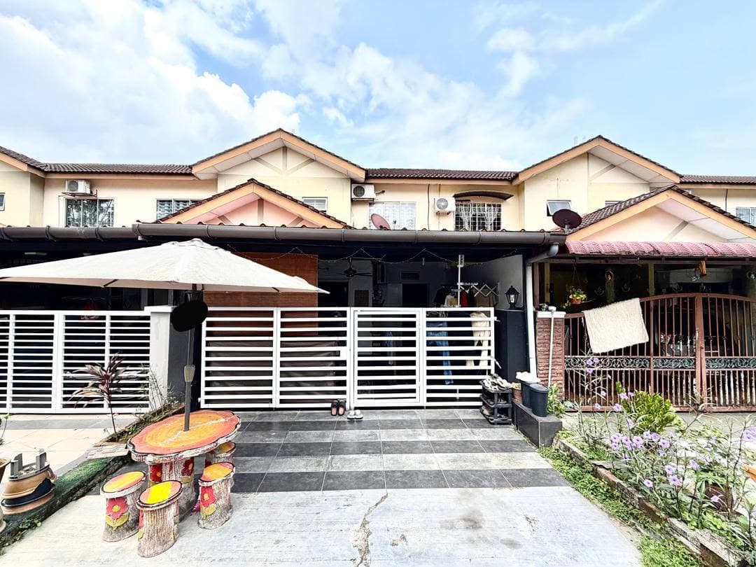 Double Storey Terrace House Jalan Kekwa Serendah Makmur Rawang