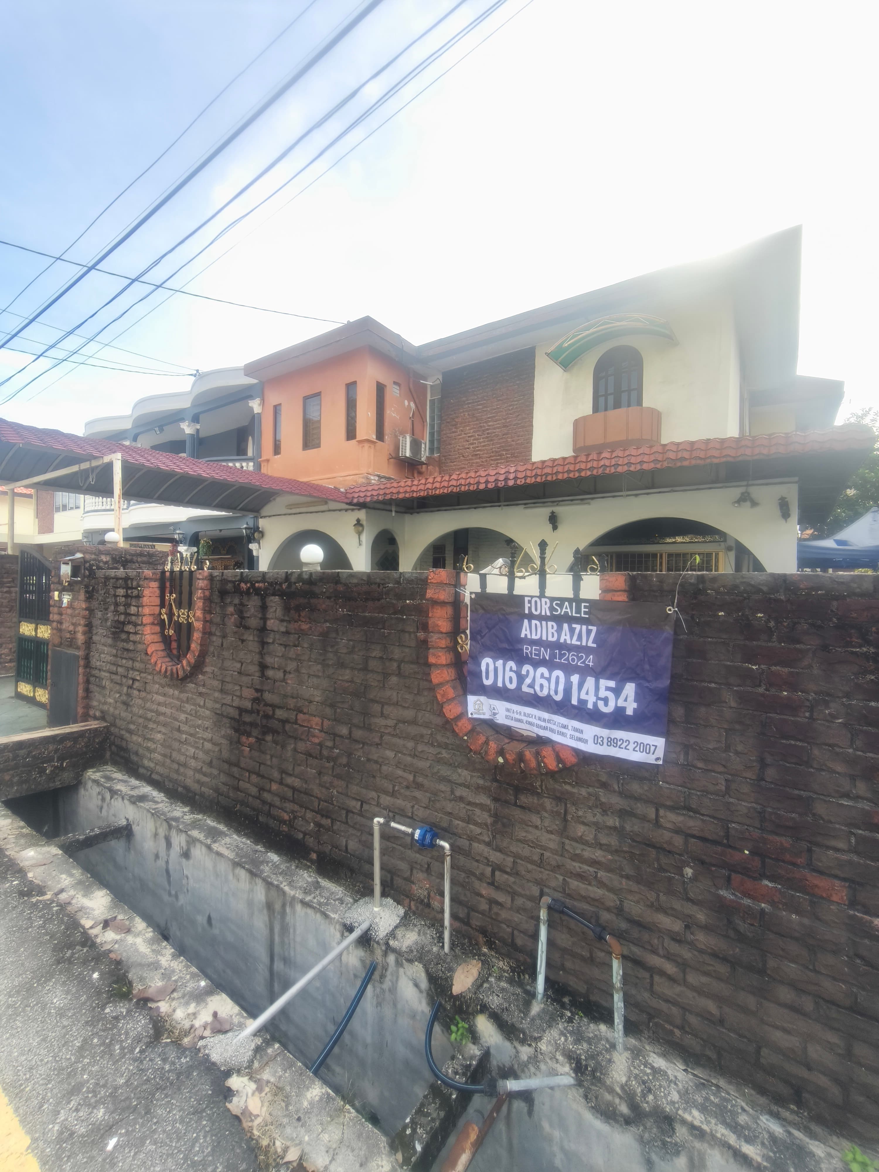 Double Storey Semi Detached House in Taman Maluri, Kuala Lumpur - Image 1