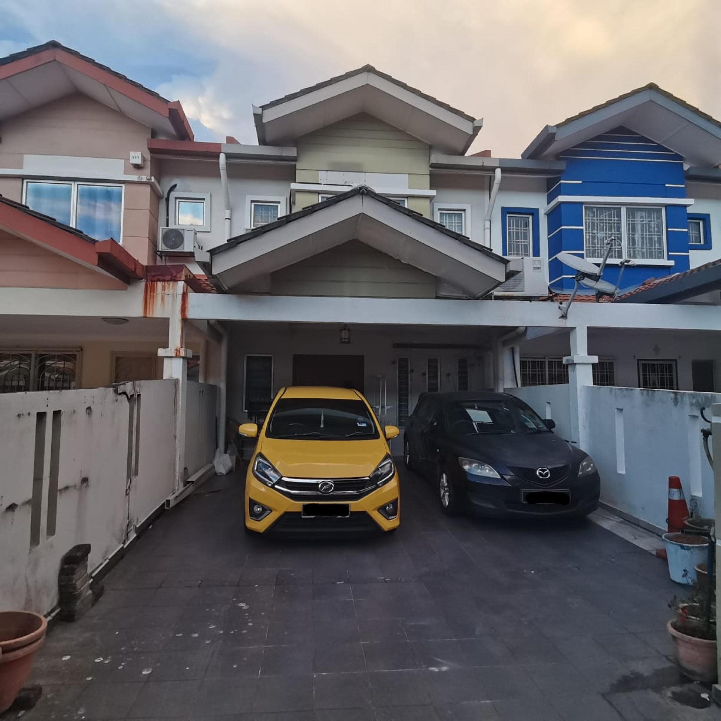 Double Storey House Kemuning Greenhills 2, Bukit Rimau, Shah Alam, Selangor - Image 1