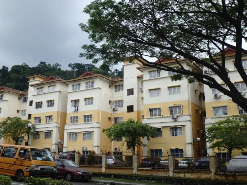 Sri Baiduri Apartment, Tmn Bukit Indah, Ampang Selangor - Image 1