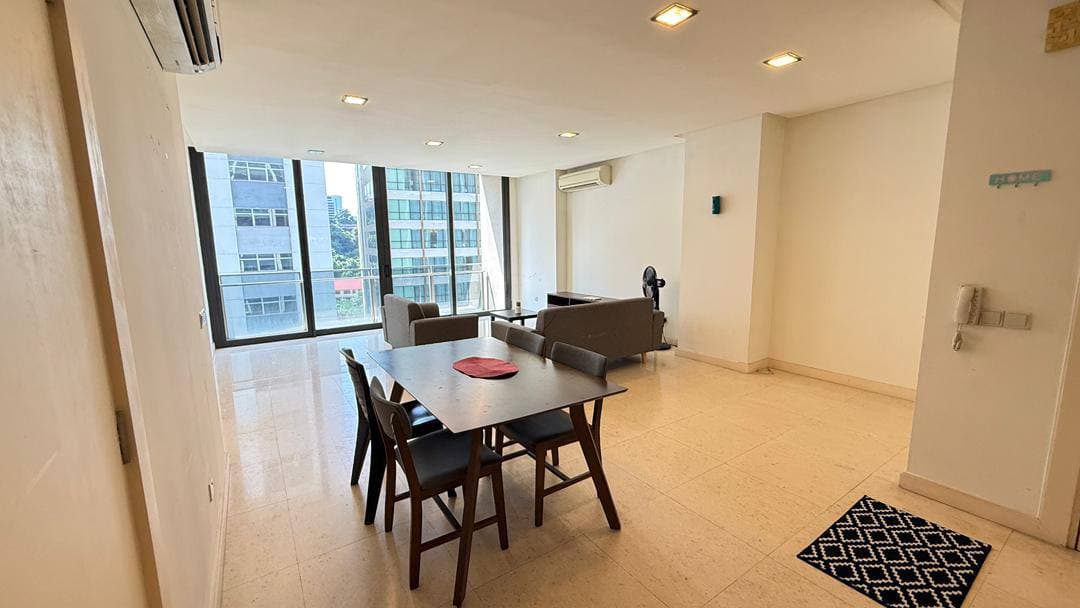 6 CapSquare Kuala Lumpur City Centre Condo - Image 1