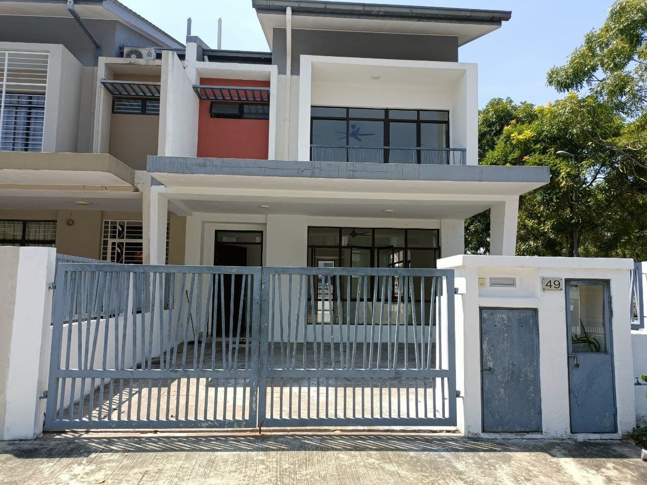 End Lot Double Storey Superlink House Taman M Residence 1 Rawang