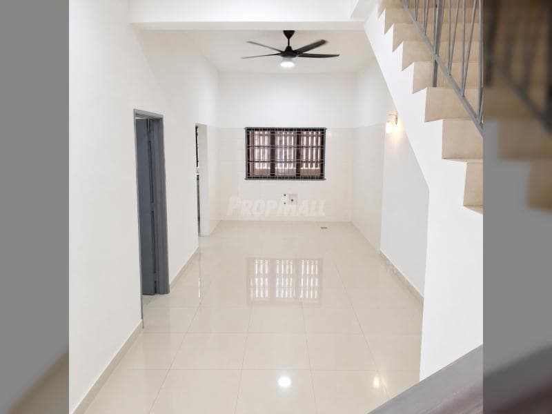 Puchong Prima 2 Storey Freehold Newly Refurbished Move in Cond 4r3b For Sale