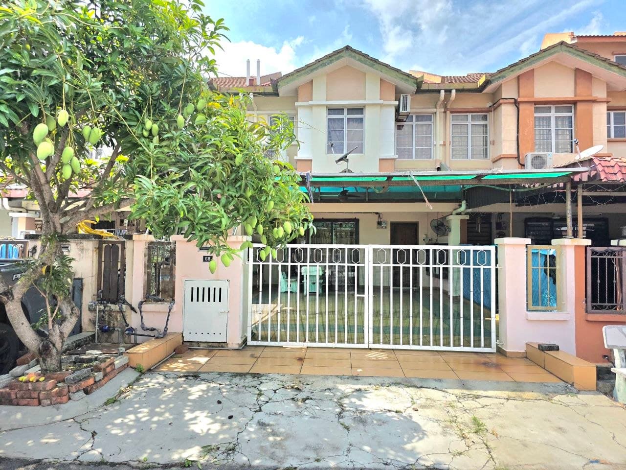Double Storey Terrace House in Bandar Parkland, Klang - Image 1