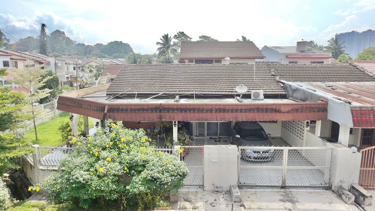 Corner Lot 1.5 Storey Terrace, Taman Ehsan, Kepong - Image 1