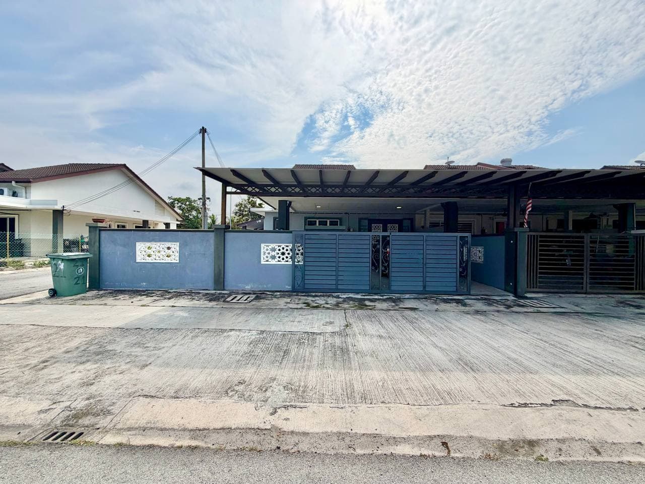 End Lot Single Storey House, Taman Hijrah 2, Rantau Panjang Klang