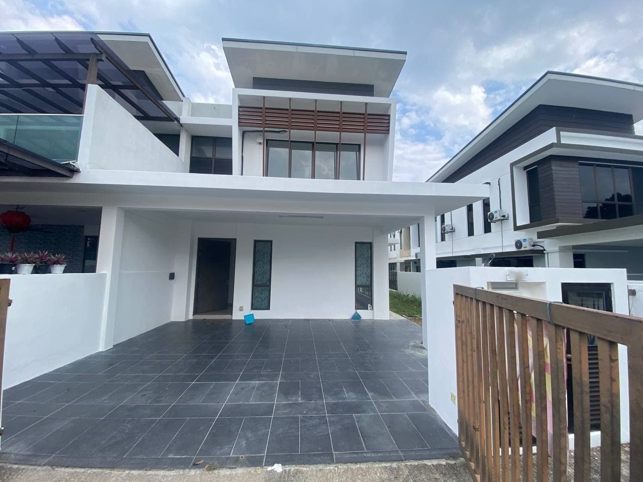 Double Storey Semi Detached Cluster Everna Setia Ecohill 2 Semenyih - Image 1