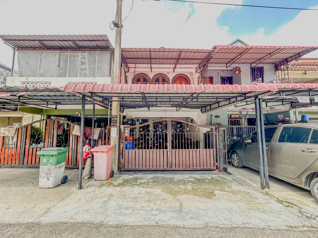 Double Storey Terrace Taman Medan PJS 4 Petaling Jaya - Image 1
