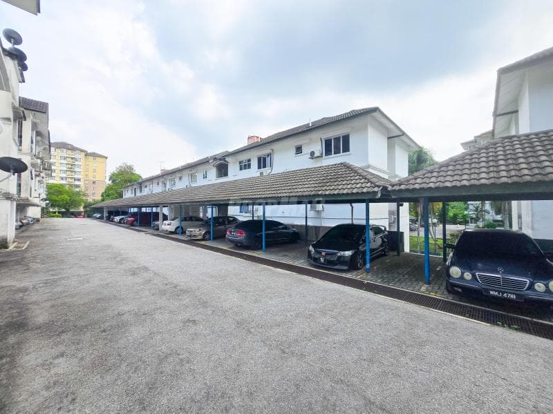 Walk-Up Condominium Desaku 1 Condo, Kemensah Heights, Taman Melawati - Image 1