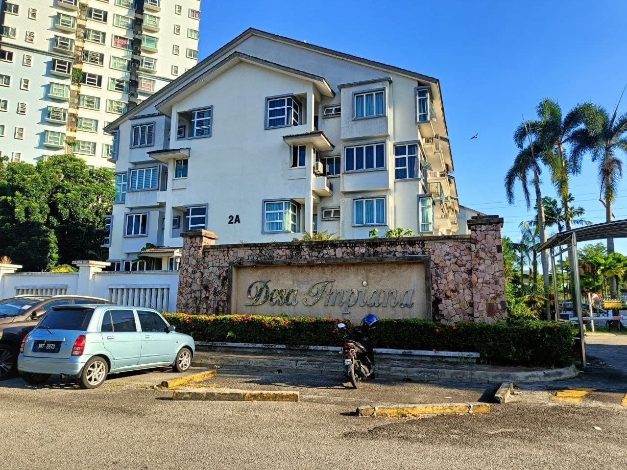 Walking Distance to LRT Puchong Prima, Desa Impiana Condominium