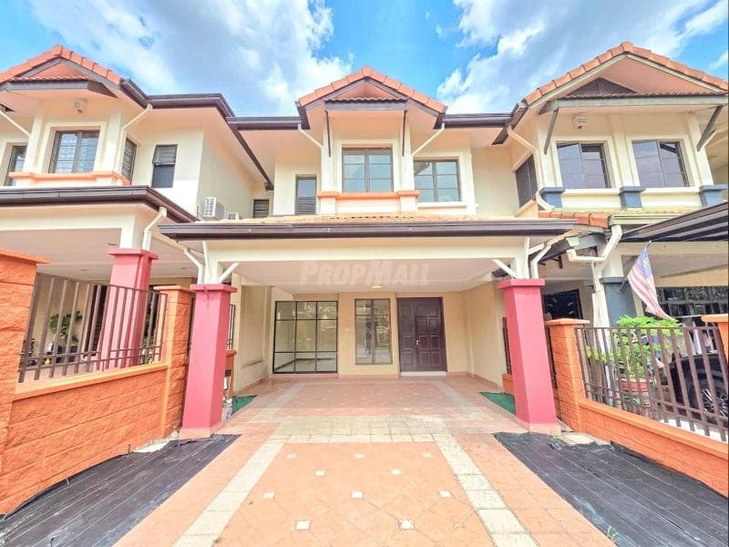 Freehold 2 Storey Bukit Jelutong Shah Alam - Image 1