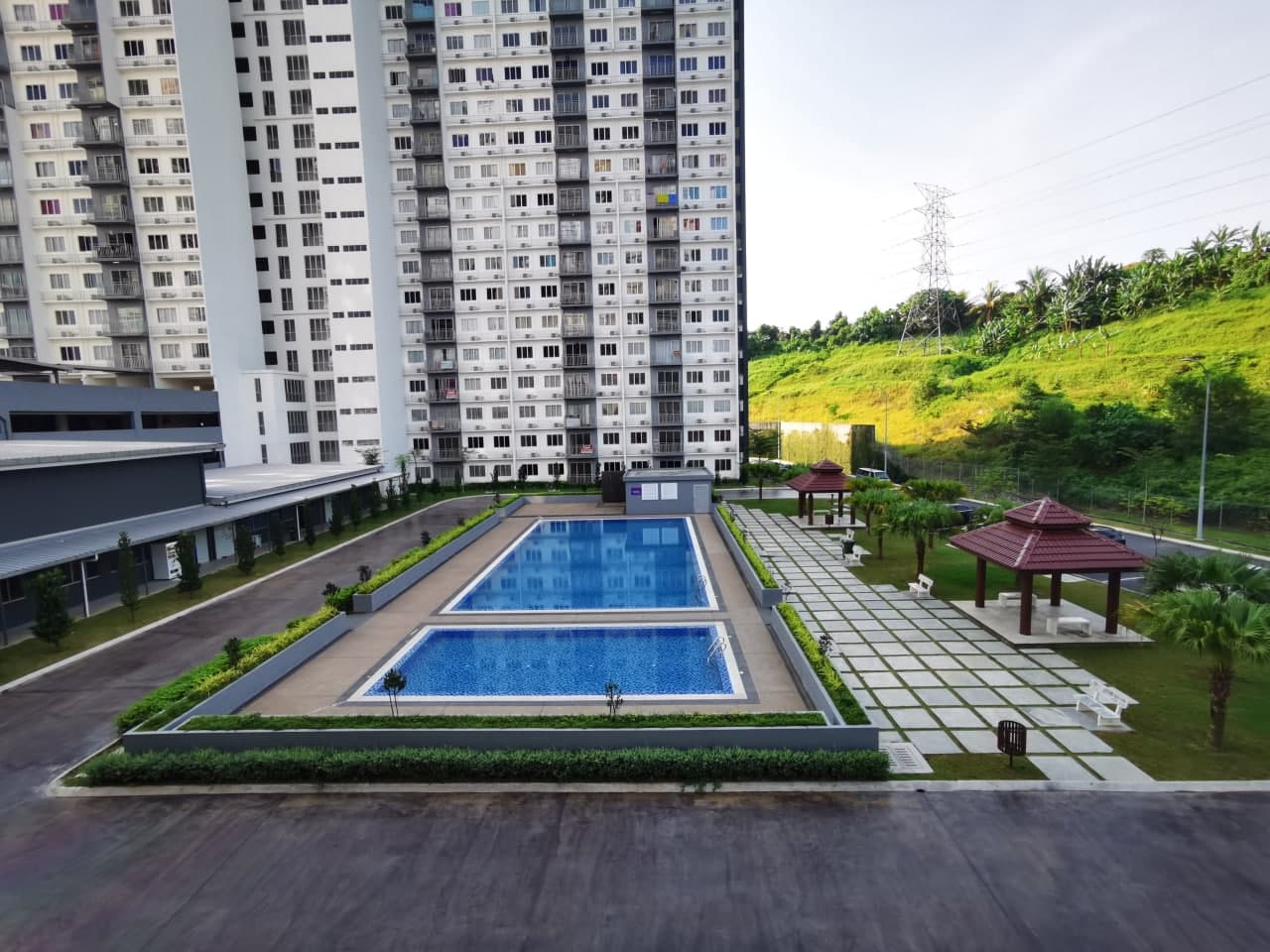 FACING POOL Apartment Taman Putra Impian, Bdr Seri Putra Bangi LEVEL 4