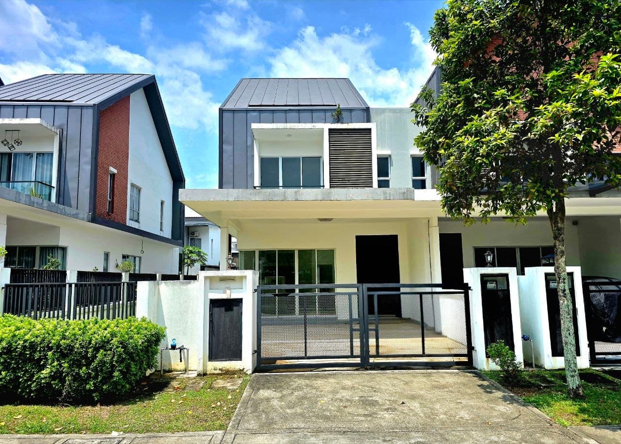 Double Storey Terrace Lavena Gamuda Gardens Rawang Selangor