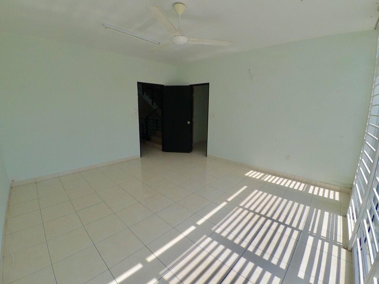 Three Storey Intermediate Terrace House, Bangi Avenue 7, Kajang Bangi, Selangor