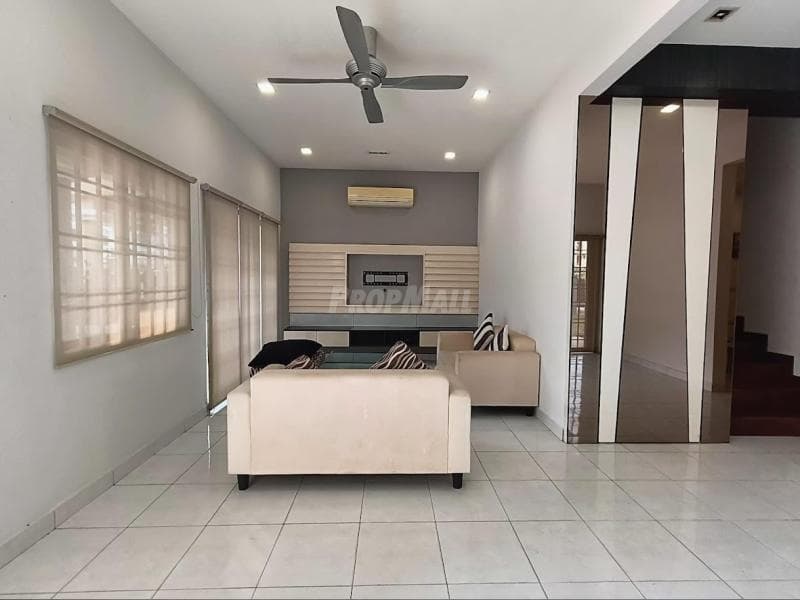 Taman Puchong Prima Double Storey Terraced House For Sales Corner Full