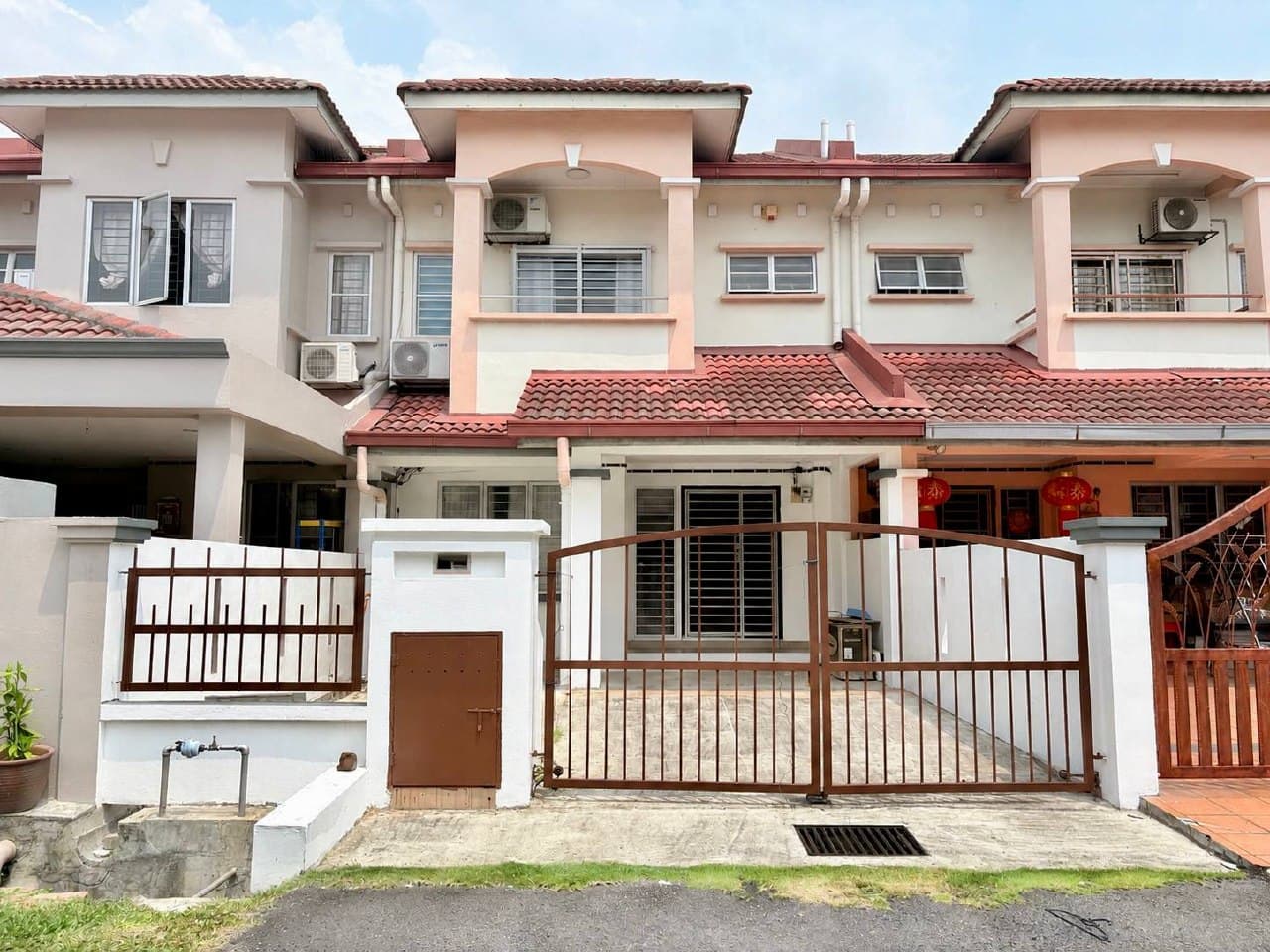 Double Storey Taman Puchong Tekali