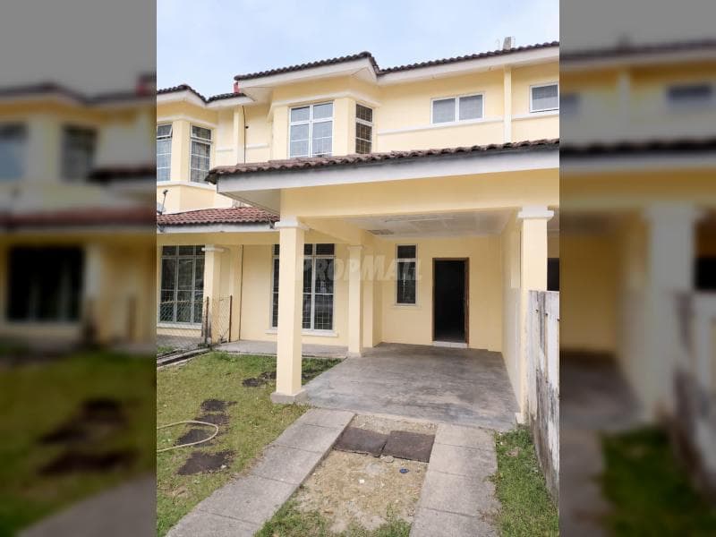 2 Sty House 22 X 70 Sft LEP 5 Taman Lestari Putra - Image 1