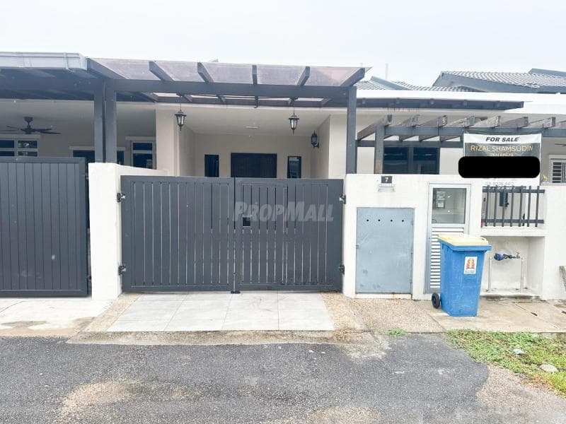 Rumah Baru 4 Tahun Fully Renovated Fully Extended Dapur Dan Master Bedroom - Image 1