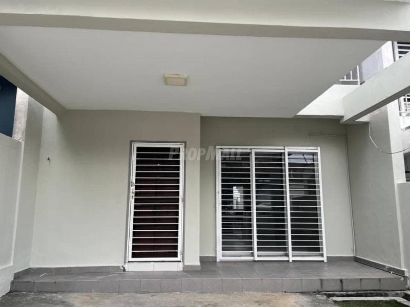 Well Maintained Double Storey Aman Putri Seksyen U17 Shah Alam - Image 1